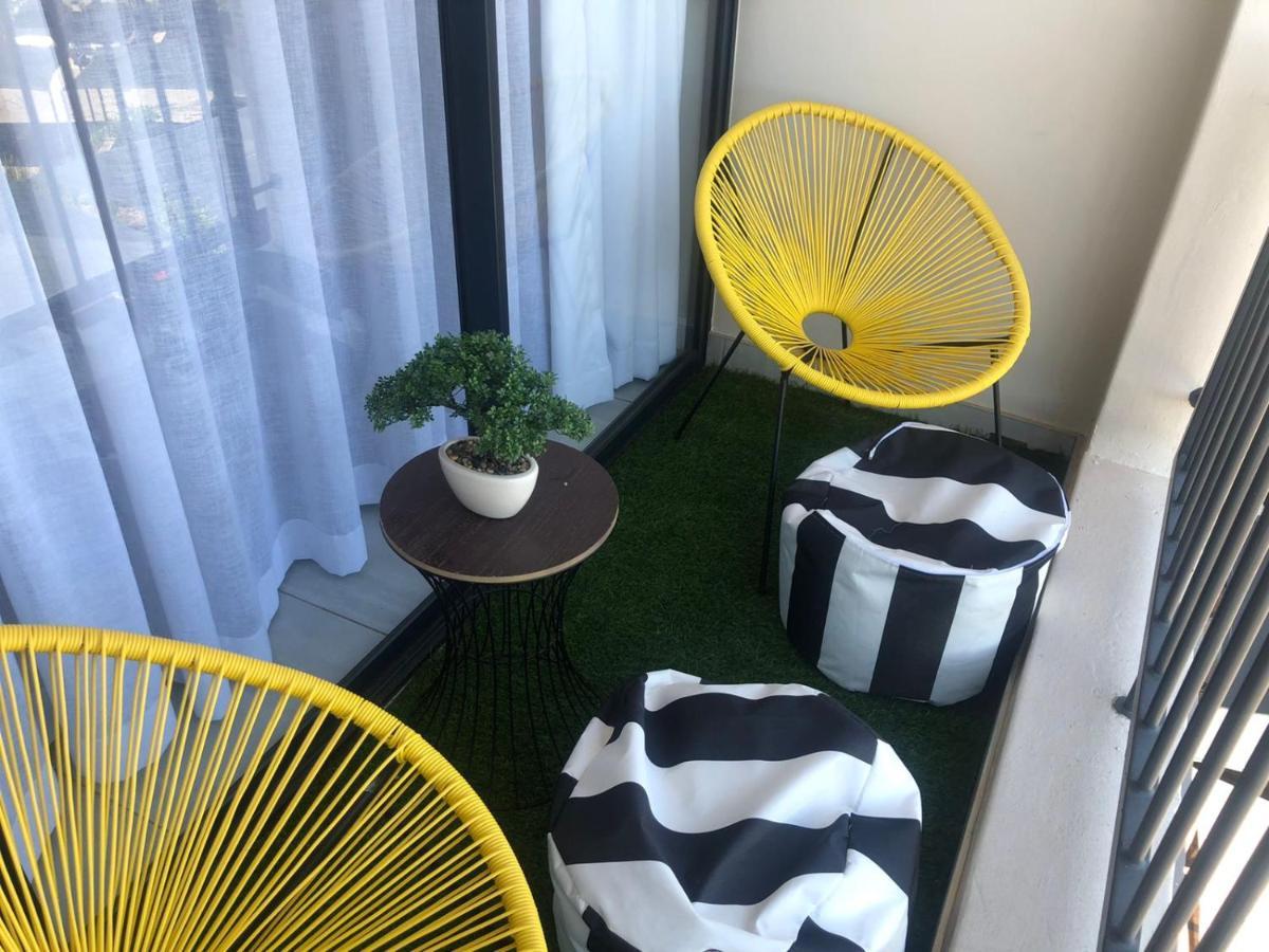 Luxurious Waterfall 1 Bedroom Condo With Free Uncapped Wifi Midrand Exterior foto